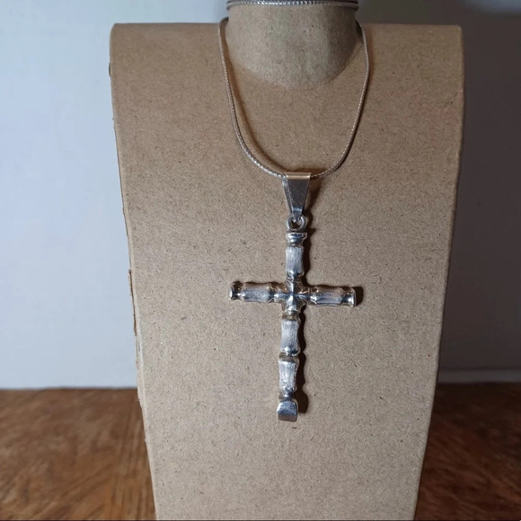 Sterling Silver 925 Mexico Cross Pendant Necklace Heavy - Picture 2 of 9